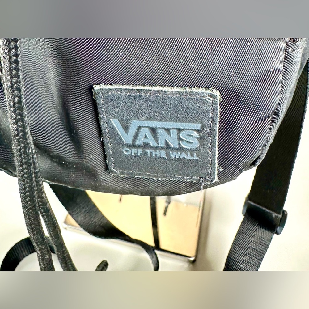 Vans Bucket Crossbody Bag - Picture 7 of 13